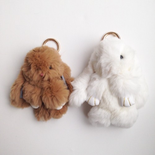 Duo de porte-clés lapins blanc et taupe