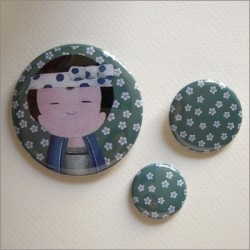 Badges assortis  kokeshi garçon 4