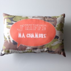 Coussin camouflage J'Kiffe ma chambre